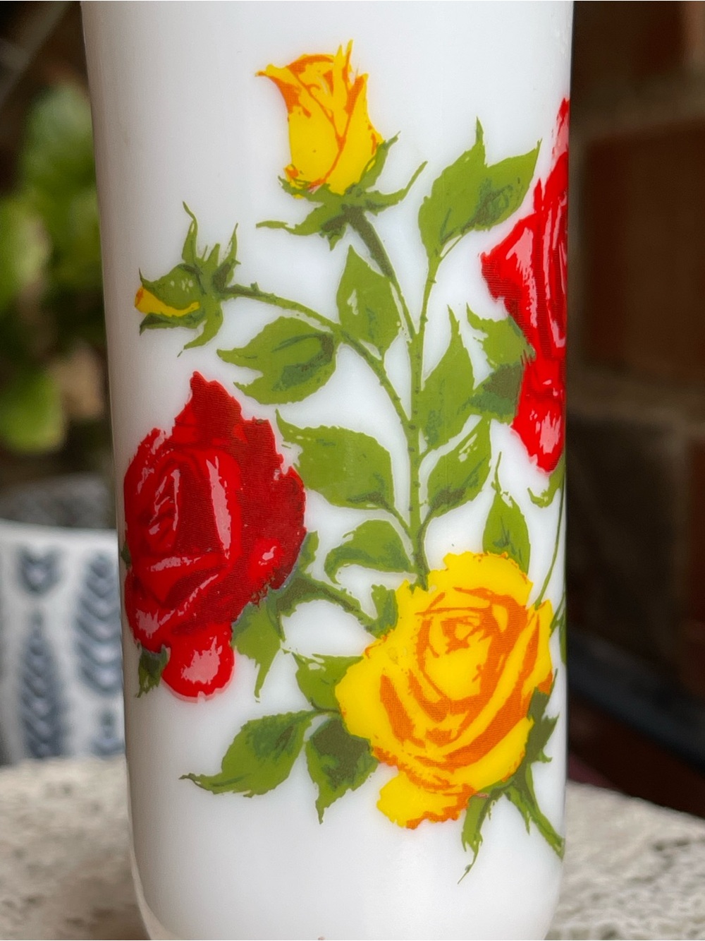 Vintage Avon White Vase with Red & Yellow Rose Motif Grandma Cottagecore EUC